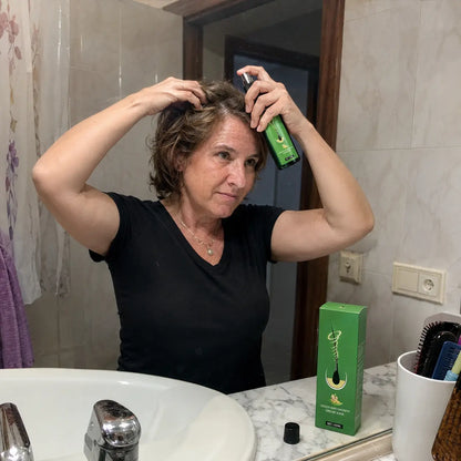 Spray Raíz Viva — El jengibre que despierta la raíz dormida para frenar la caída tras una operación, enfermedad o estrés y recuperar densidad (HOY REGALO ducha con filtro que evita el daño capilar, GRATIS) *30 días de garantía o te devolvemos el dinero