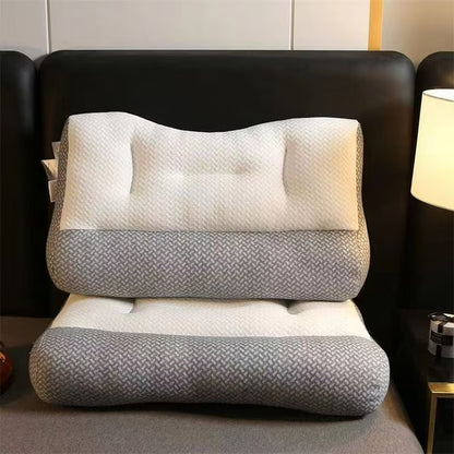 1 + 1 GRATIS | ComfortSleep Cefalea V4 — Almohada cervical contra cefalea matutina (Hoy incluye otra GRATIS valorada en 49 euros para tu pareja) *Llevan fundas. **(30 noches de prueba) *Medidas: 8x45x80cm